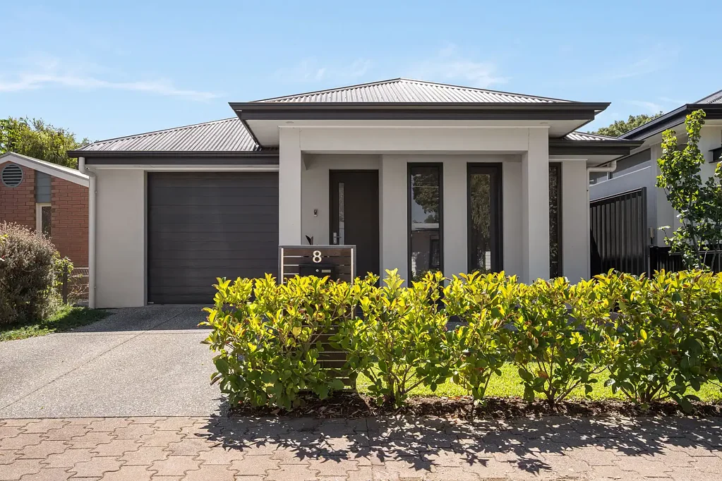 8 Moreshead Street, Greenacres, SA 5086