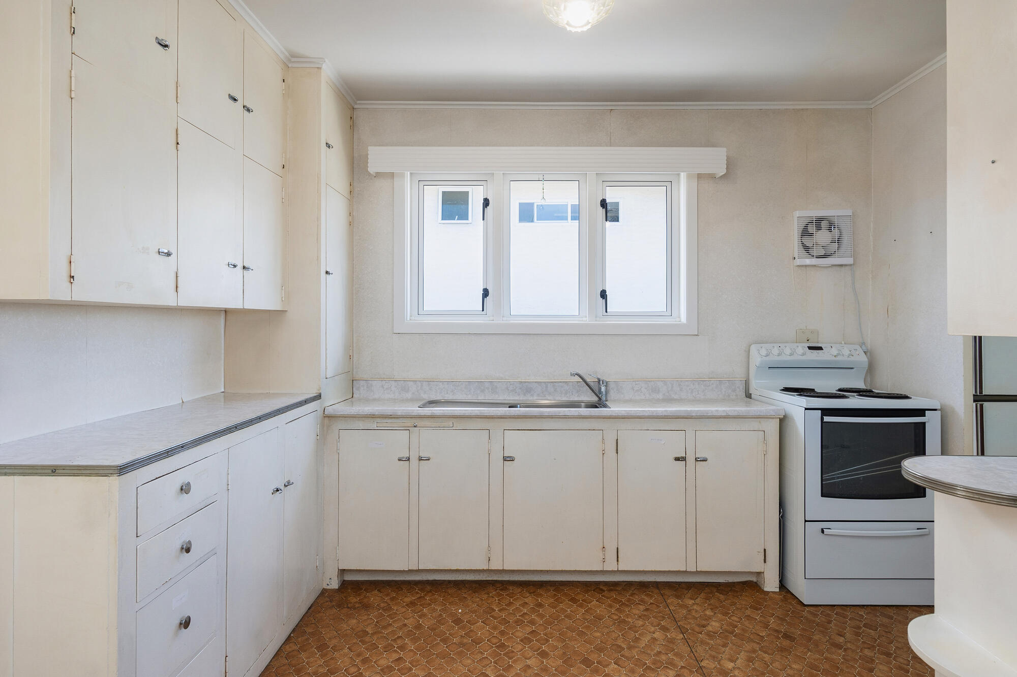 22 Wolverton Street, Avondale, photo 11