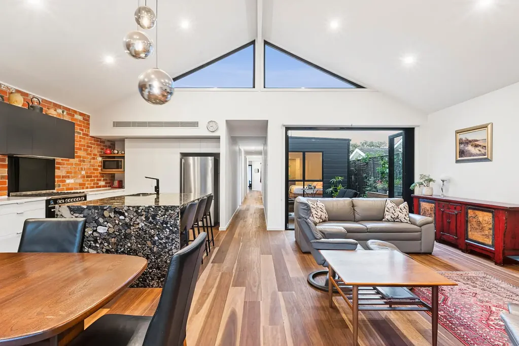 Ocean Grove 3 Slaapkamer Architectural Elegance In The Heart Of Town