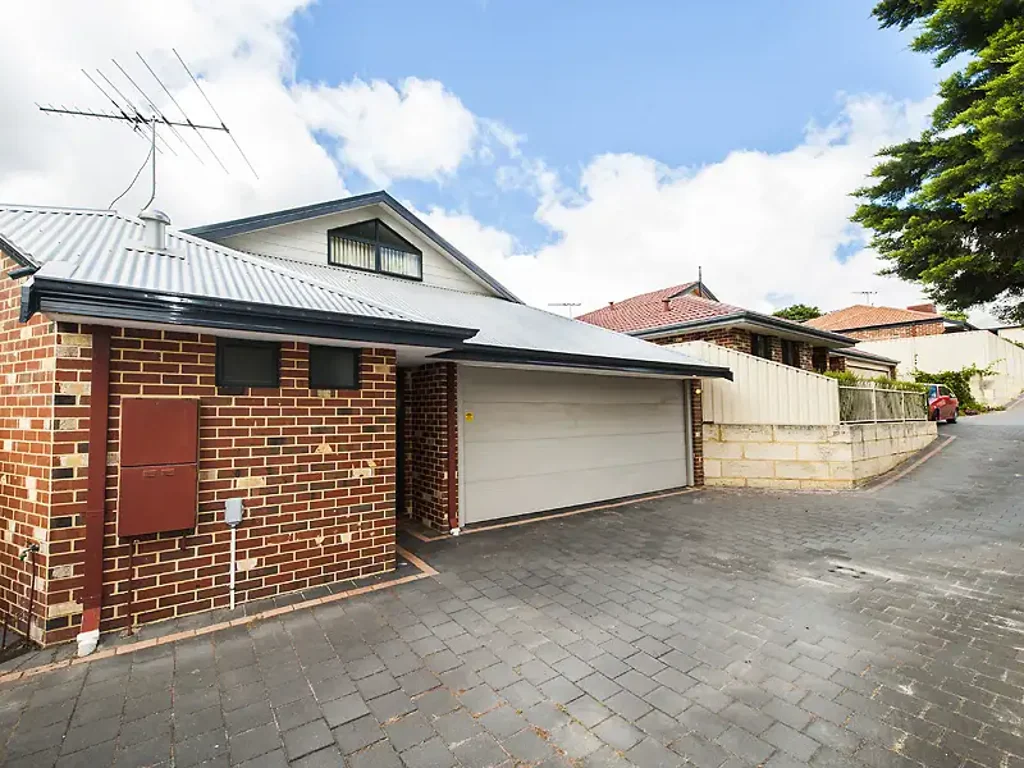 Freshly Painted 3x2 Home with Versatile Loft in Prime Bayswater Location
