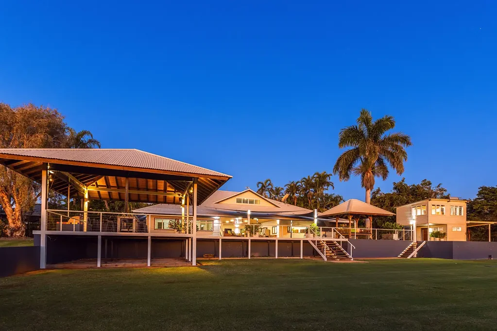 Waterbank 9 Bedroom Breathtaking Coastal Estate
