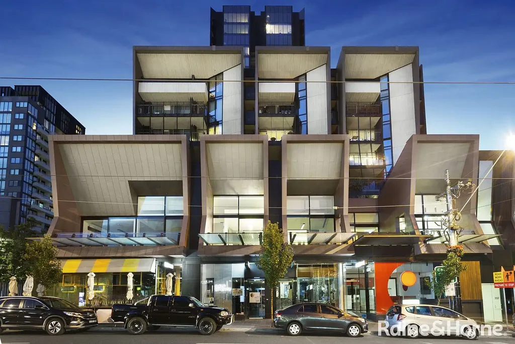 Trendy Living in the Heart of South Yarra