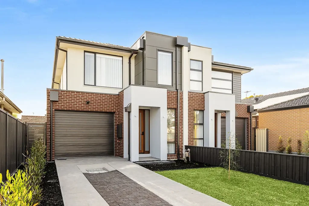 25A Newcomen Road, Springvale, VIC 3171, 5 રૂમ, 3 બાથરૂમ, Townhouse