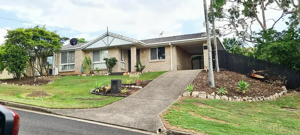 Cute as a Button with Air Conditioning in a Great Location!!!