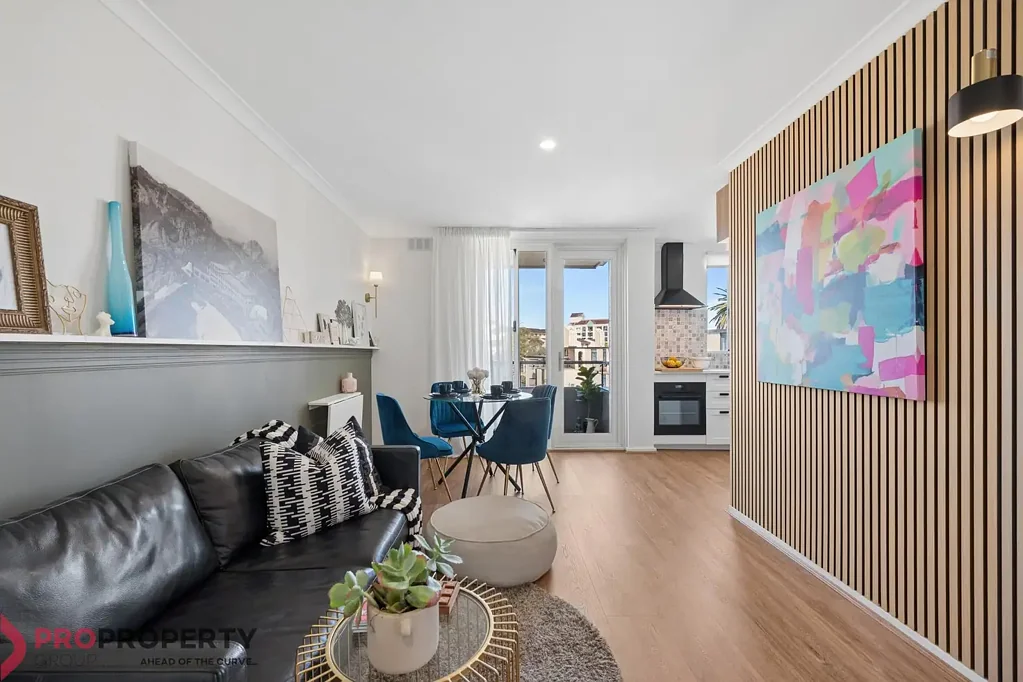 Rivervale 1બેડરૂમ Stylishly Renovated Apartment with City Views and Riverside Convenience