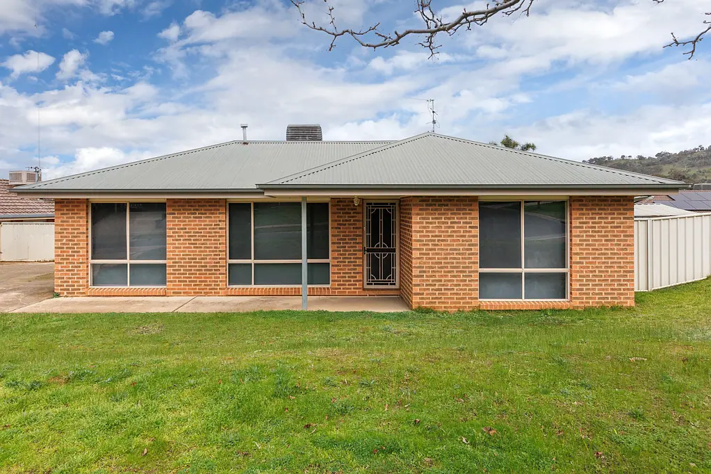 14 OSPREY CIRCUIT, Wodonga, VIC 3690