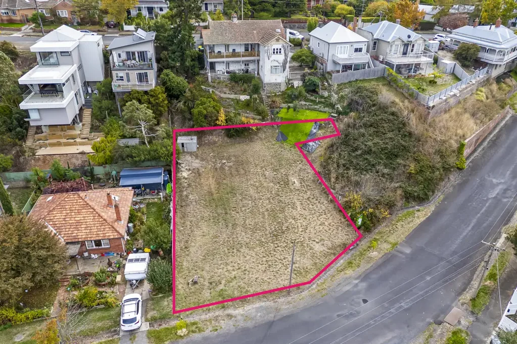Soldiers Hill Prime Opportunity in Prestigious Soldiers Hill – One of the Last Remaining Vacant Blocks