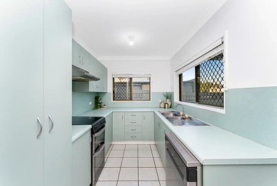 1/5 Shaw Street, West End, QLD 4810, 2 slaapkamers, 1 badkamers, Unit