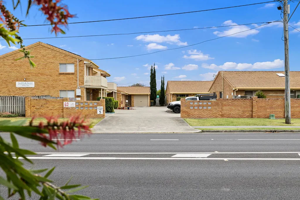 Redcliffe 2ਬੈੱਡਰੂਮ Kayo! Low Maintenance Charm Meets Prime Redcliffe Convenience
