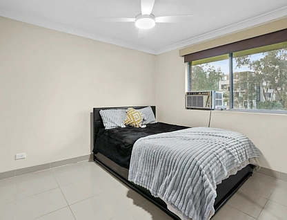 Unit 21/18 Westmoreland Rd, Minto, Macarthur Region, 2 rūma, 1 rūma horoi, Apartment