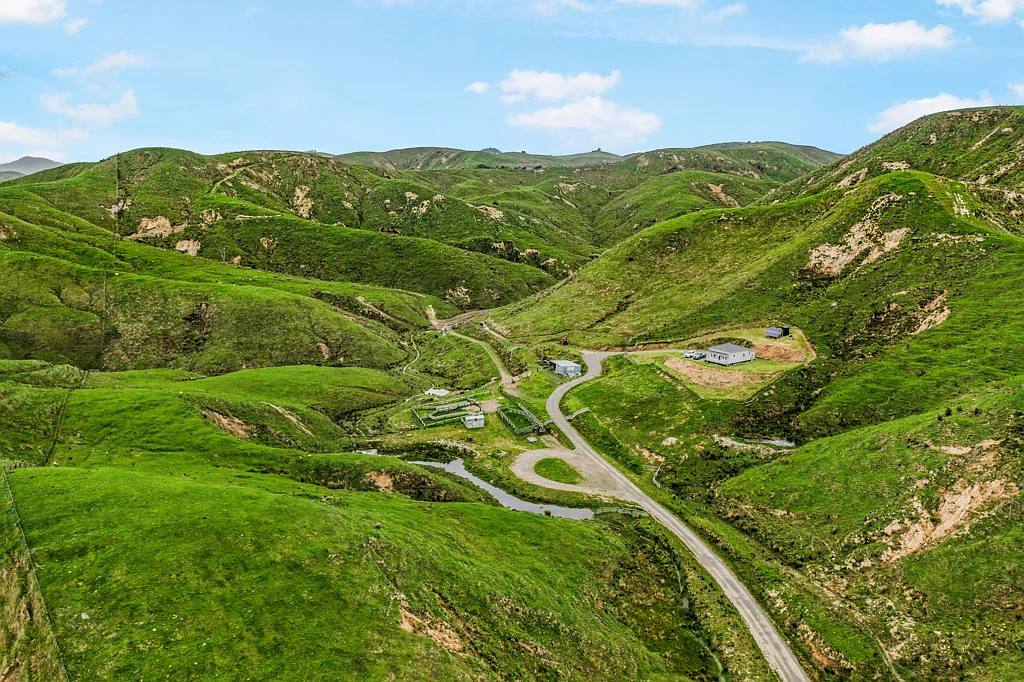 Pahiatua First farm or Hideaway on Pahiatua's doorstep-74ha