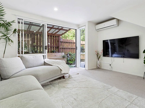 Glen Eden 3房  Perfect Home in Sought-After Glen Eden