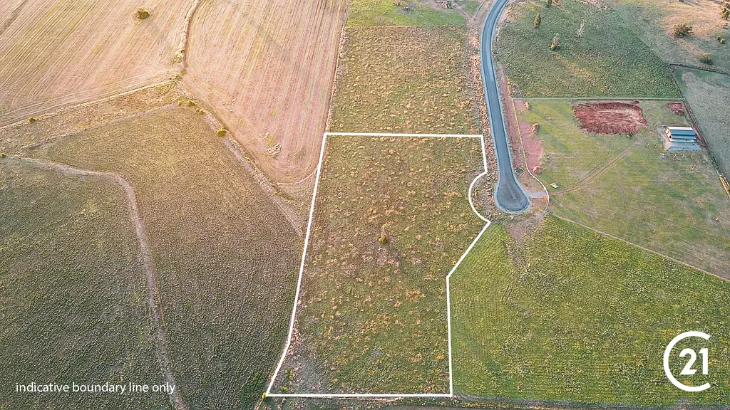 Forbes Century 21 Central West Parkes and Forbes - 6852 3793