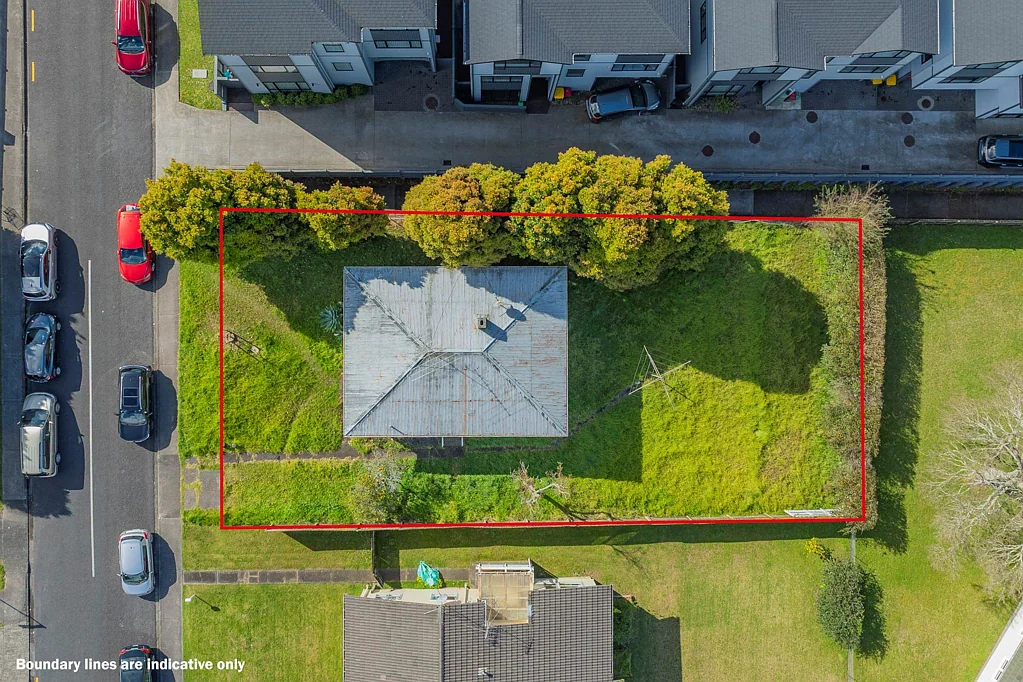 Northcote 2房 于此筑就未来！637m2永久产权地块，THAB分区，生活配套完善，饱览Rangitoto及大海美景！ Build Your Future Here – Now