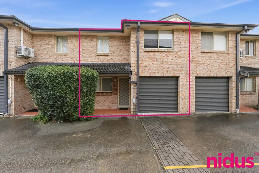 Rooty Hill 3房 优越地段联排别墅 开放式生活区 优质瓷砖地板 宽敞主浴 室内洗衣房 锁车库 私人后院 近Westfield购物中心 Comfort & Convenience in the Heart of Rooty Hill