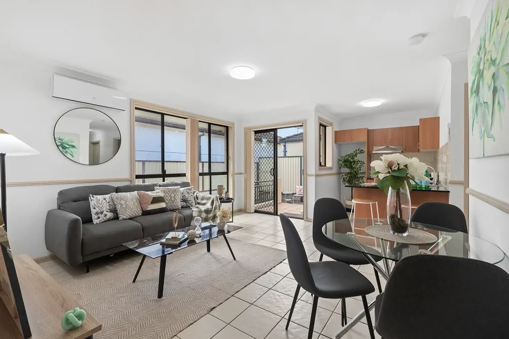 1/35 Normac Road, Girraween, NSW 2145