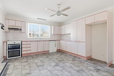 200 Macquarie Road, Greystanes, NSW 2145, 4 slaapkamers, 2 badkamers, House