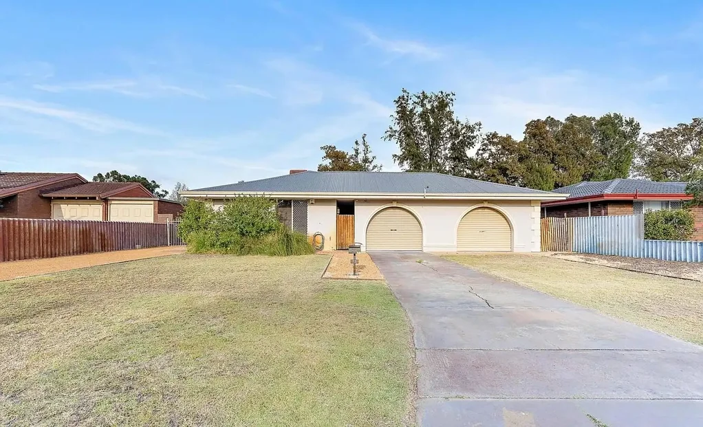 Beautiful 4-Bedroom Home with Spacious Backyard in Maddington!