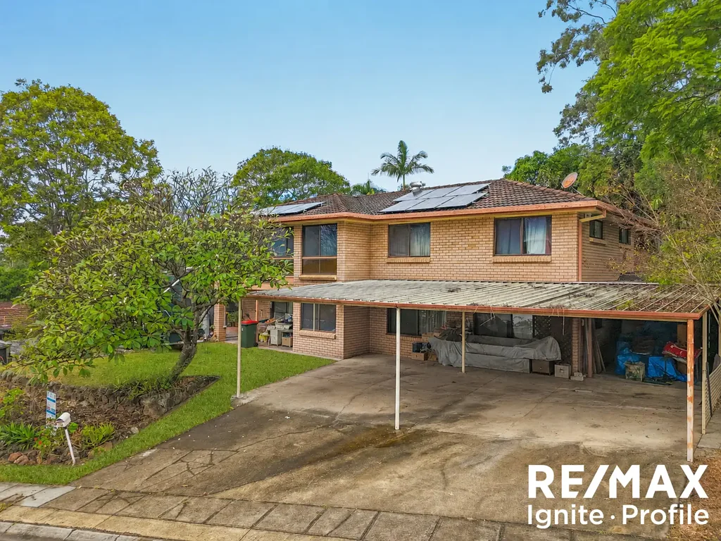 Bellbowrie 5房 宽敞地块 中心地段 五卧奢居 多车位 潜力无限 绿树成荫 家校环绕 OPPORTUNITY AWAITS IN THE HEART OF BELLBOWRIE