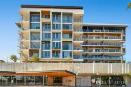 61/8 Riversdale Road, Burswood