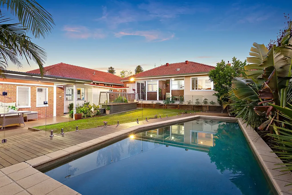 18 Cardiff Road, New Lambton Heights, NSW 2305