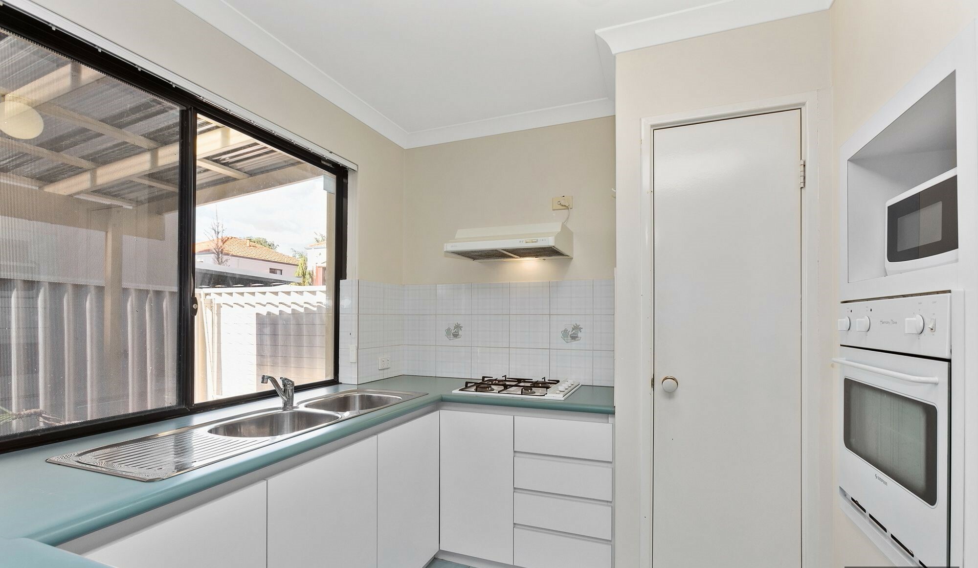 UNIT 4 11 GOCHEAN AV, BENTLEY WA 6102, 0房, 0浴, Townhouse