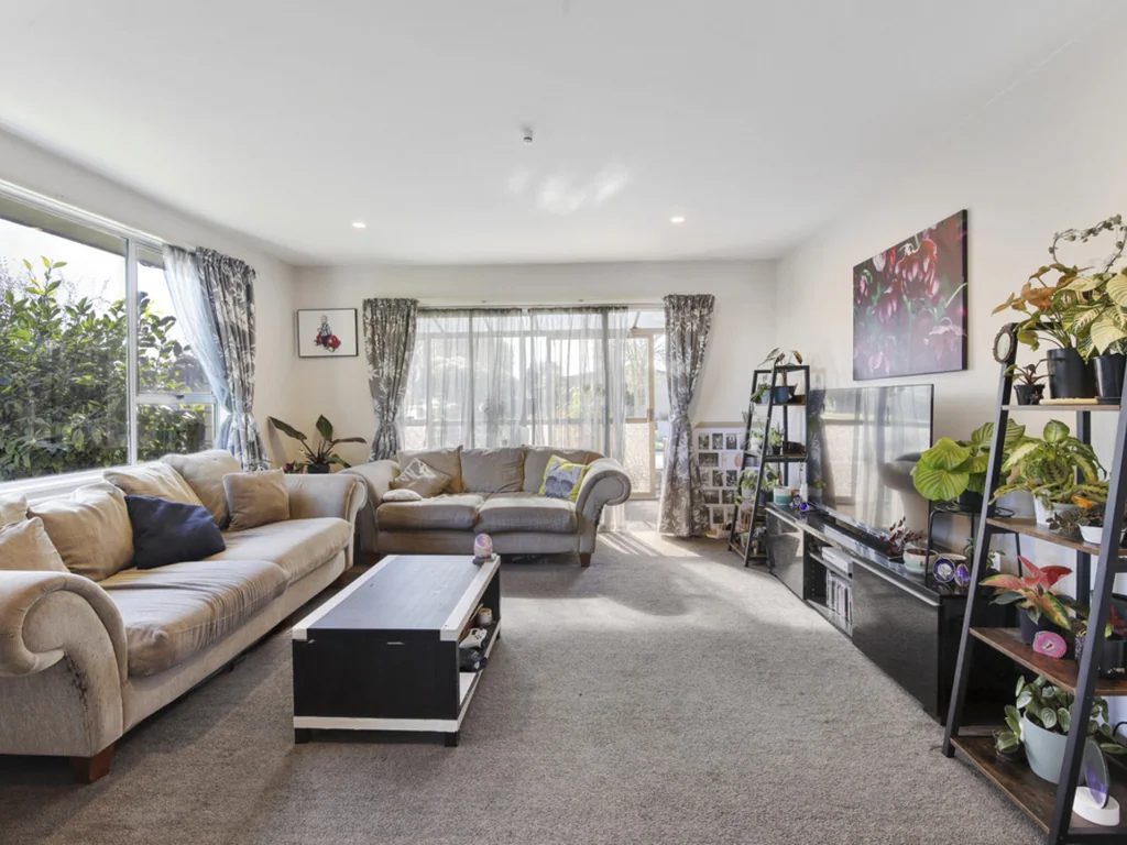 1/2 Bayswater Crescent, Bromley, Christchurch, Canterbury