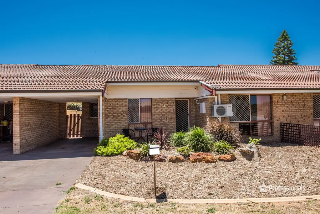3/239 Willcock Drive, Mahomets Flats, WA 6530