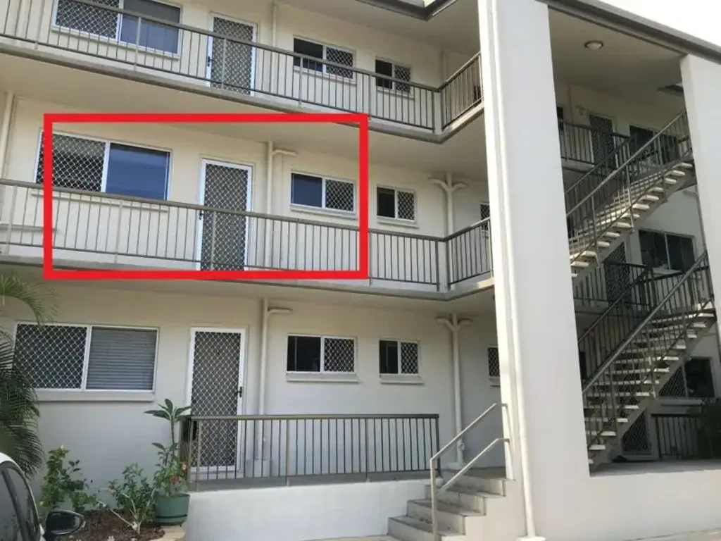 Beachside One bedroom Furnished Unit