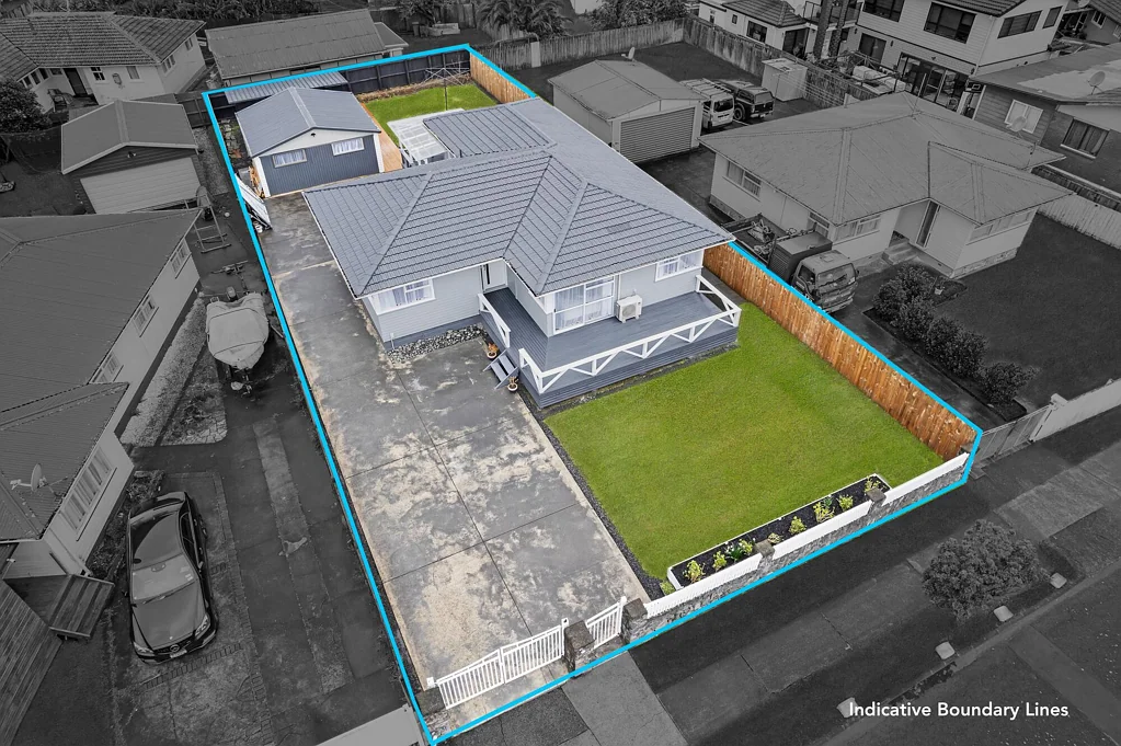Mangere 4房  Large Family Home with Versatile Living