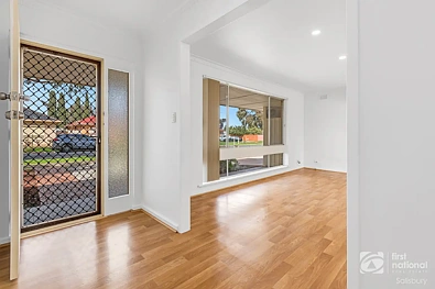 9 Kerry Street, Salisbury Downs, SA 5108, 3房, 1浴, House