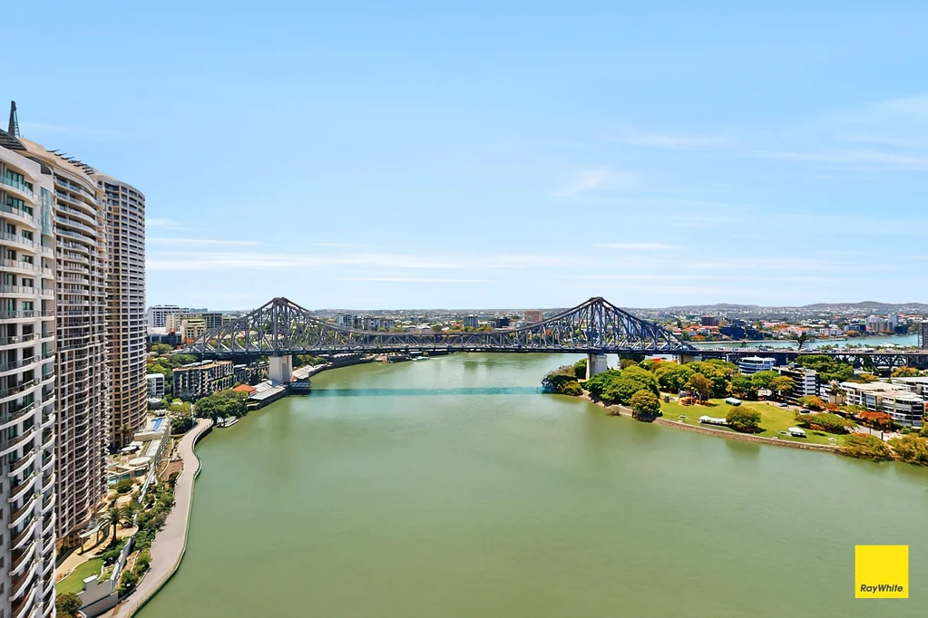 Brisbane City 2कमरा Prestigious Riverfront Living with Spectacular Story Bridge Views - 116sqm