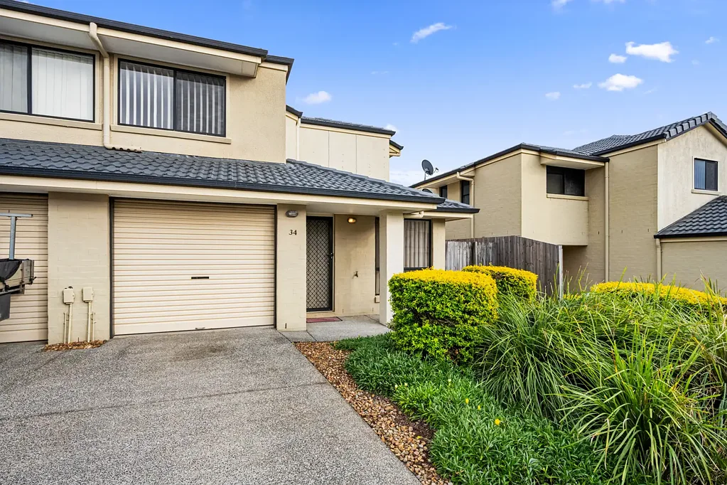 Wynnum West 3Kwarto Freshly Refurbished, Spacious and Perfectly Positioned