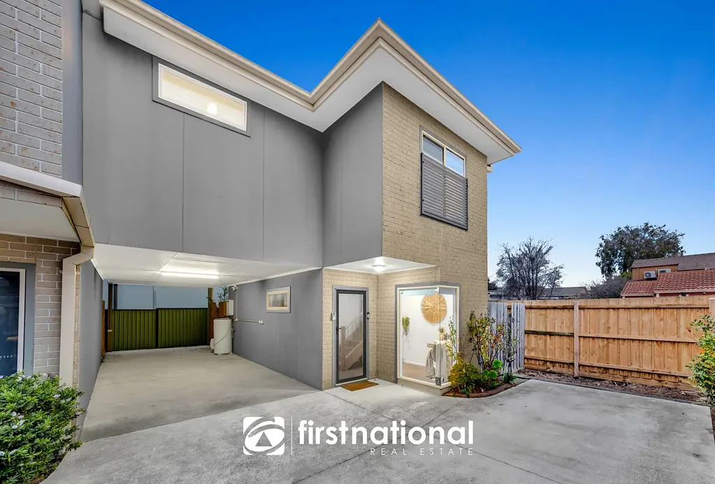 Noble Park 2 Bedroom Rear Townhouse with Independent Parking Space. Only 450m Away from Noble Park Central.