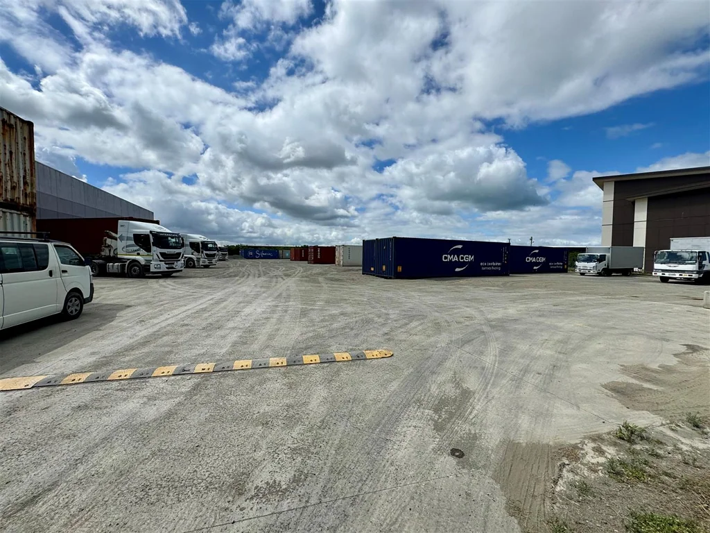 Mangere CBRE | Prime Hardstand Yard with Amenities