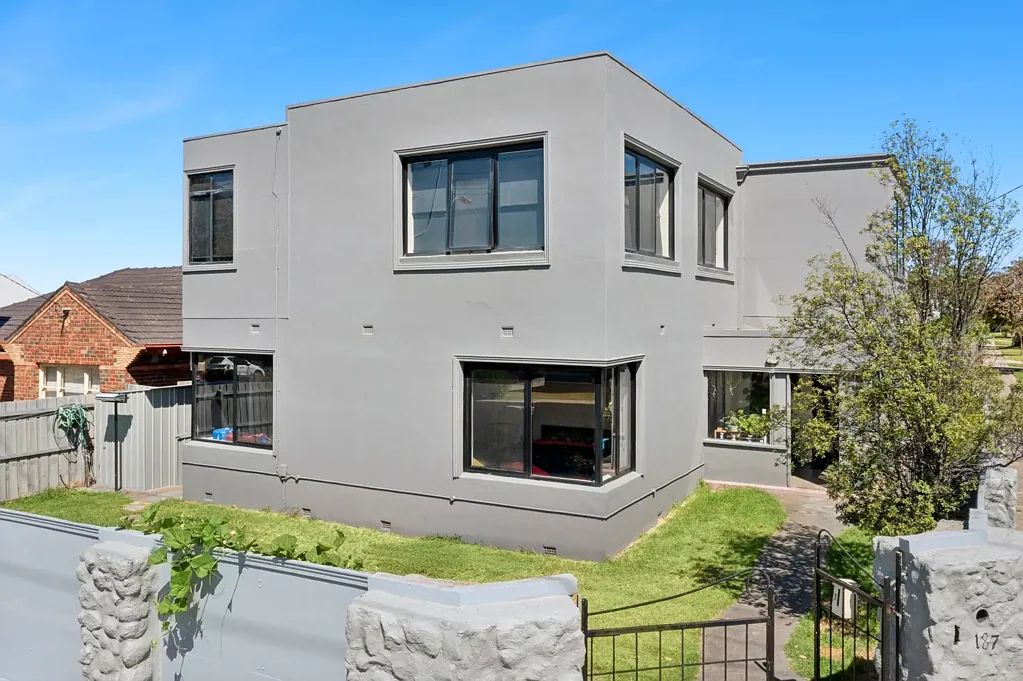 1-2/187 Church Street, Manifold Heights, VIC 3218