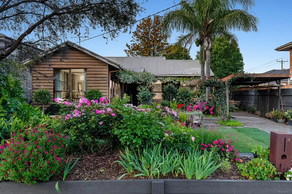 4 Harrison Street, Bellfield, VIC 3081