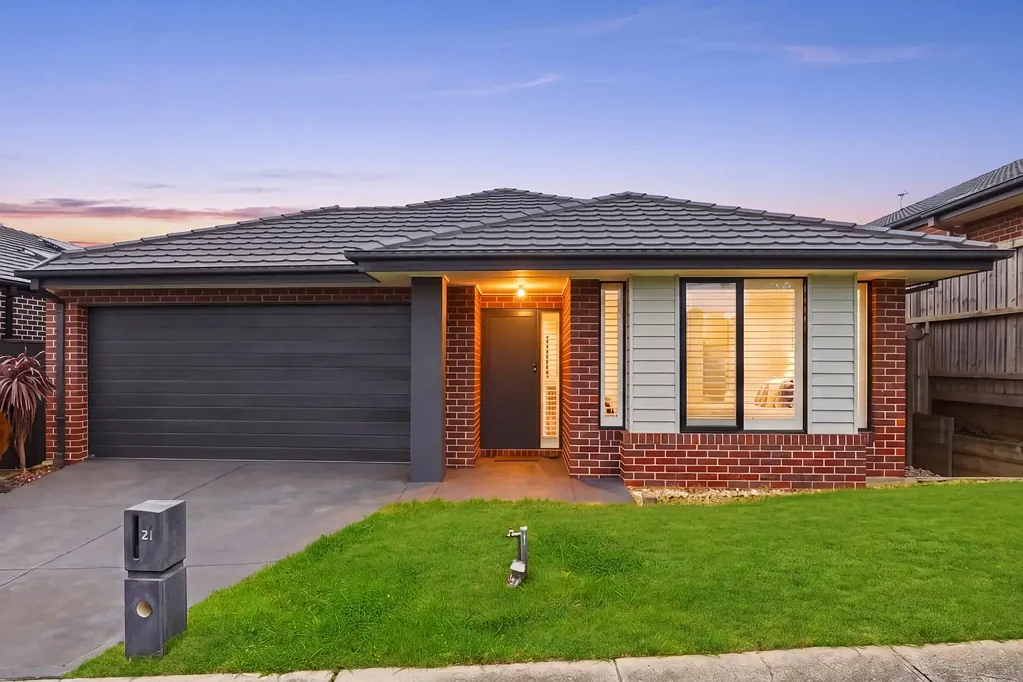 Doreen 4房  Modern Single-Level Family Living with Space & Convenience