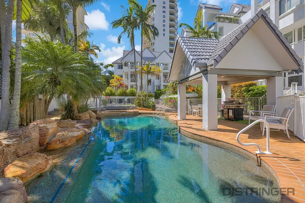 15/243 Boundary Street, Coolangatta, QLD 4225