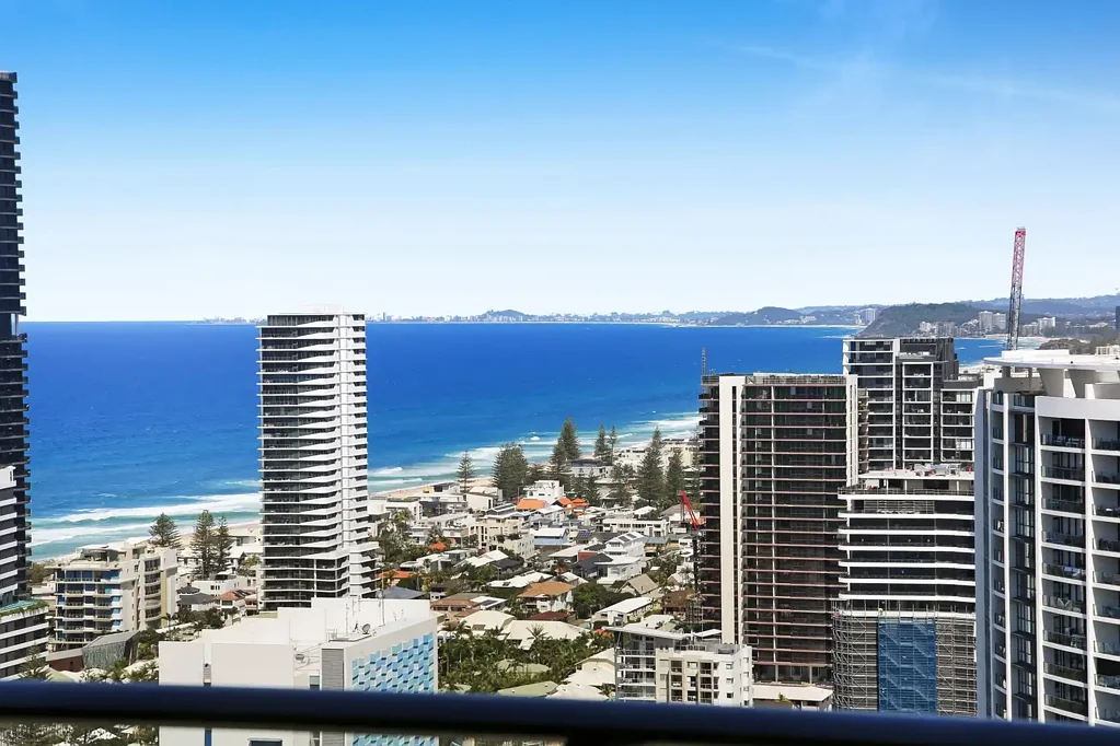 Broadbeach 2房  'Avani Residences' Level 33 with Breathtaking Ocean Views