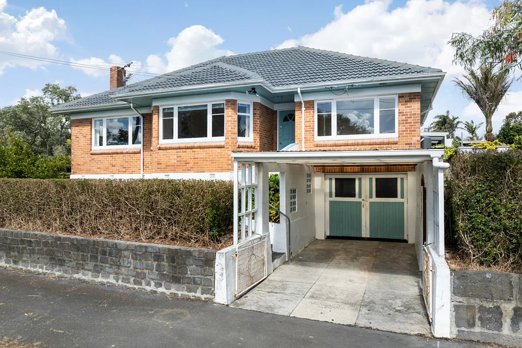 Waterview 4ਬੈੱਡਰੂਮ Renovate, Restore, Reap the Rewards