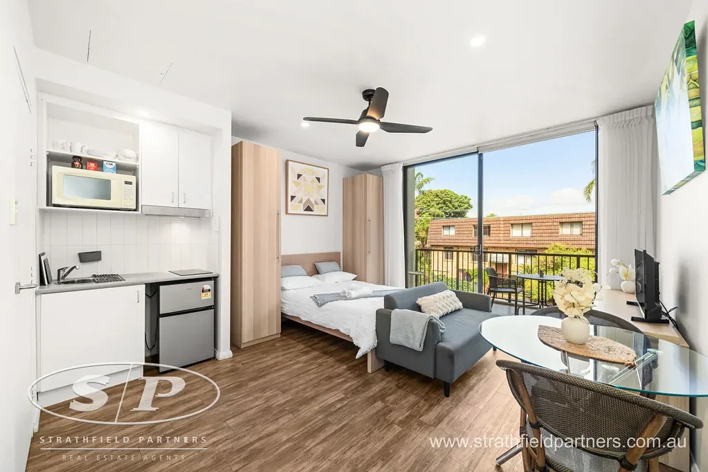 FULLY FURNISHED STUDIO WITH BALCONY