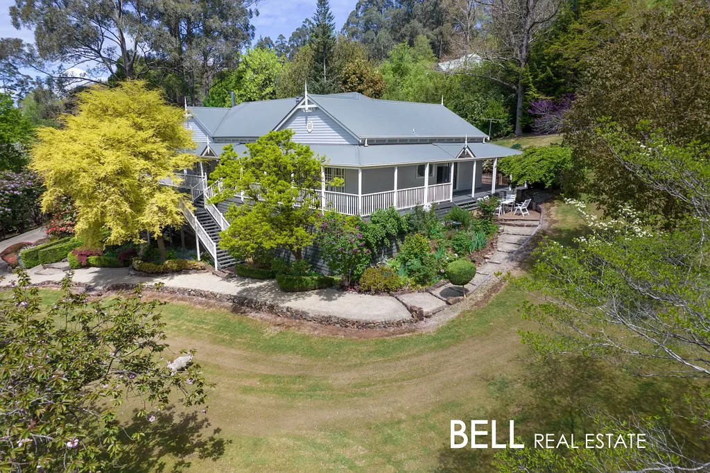 Mount Dandenong 4Moenga Secluded Harkaway Home with Breathtaking Gardens on 1.5 Acres