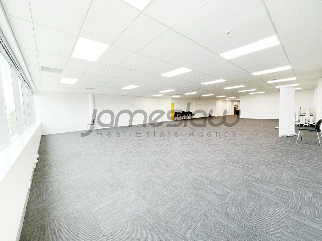 Greenlane Quality Corner Site Office in Greenlane