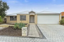 10 Canova Road, Butler