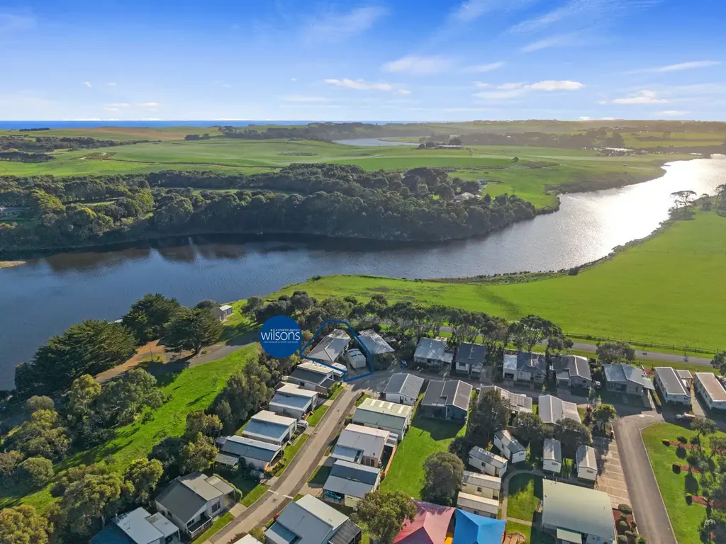 Warrnambool 3房  STUNNING RIVER VIEWS - THE PICK OF THE PARK!