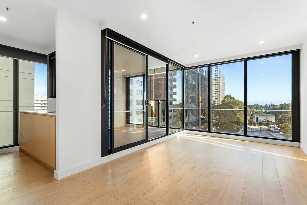 Melbourne 2ਬੈੱਡਰੂਮ Lakeside luxury with Albert Park views