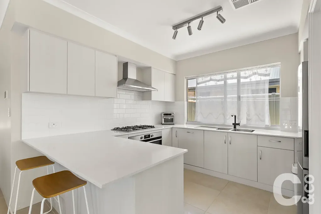 9 Oatlands Vista, Wellard, WA 6170