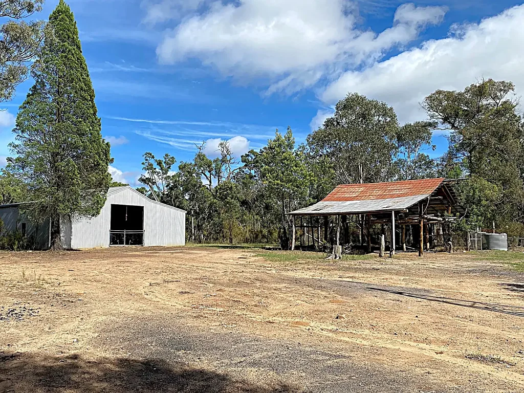 Rylstone Private Bush Retreat 100 acres