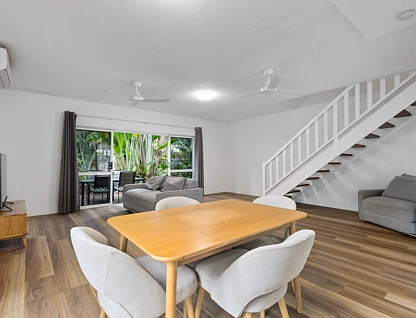 6/10-12 Coral Drive, Port Douglas, Cairns, 2 कमरे, 2 बाथरूम, Apartment